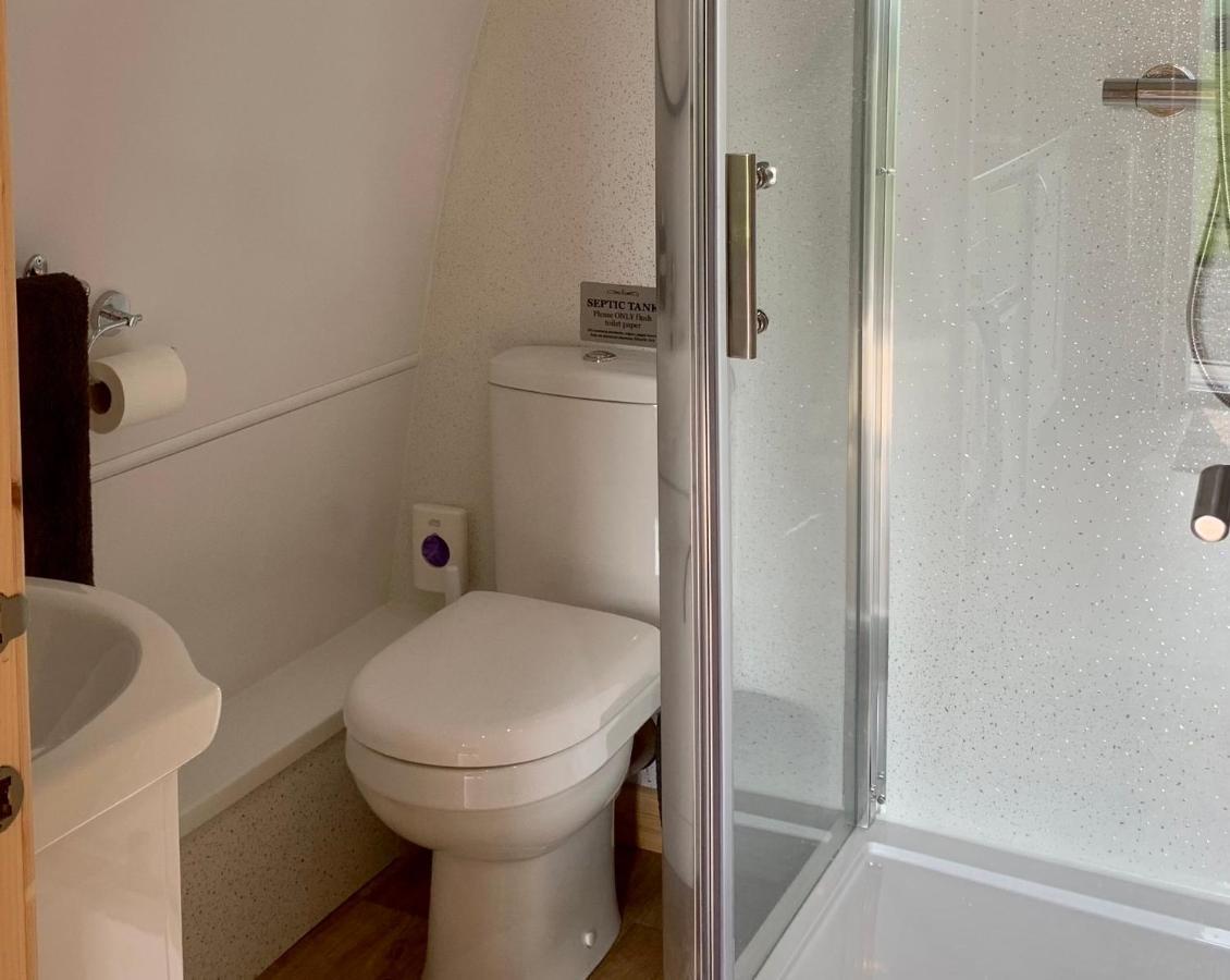 Waterpump Pod For 2 Adults With Ensuite In The Suffolk Countryside Badingham Eksteriør bilde