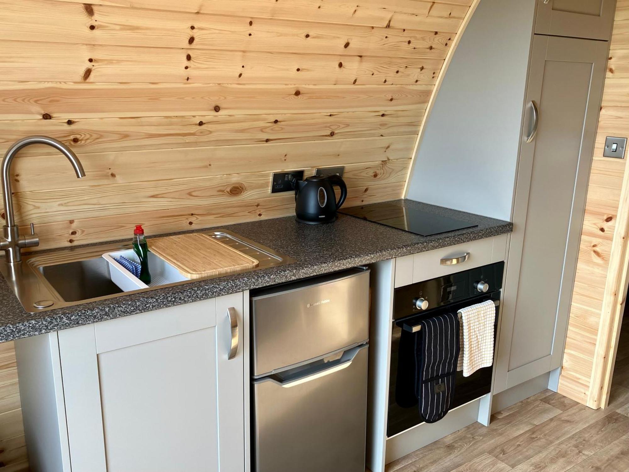 Waterpump Pod For 2 Adults With Ensuite In The Suffolk Countryside Badingham Eksteriør bilde